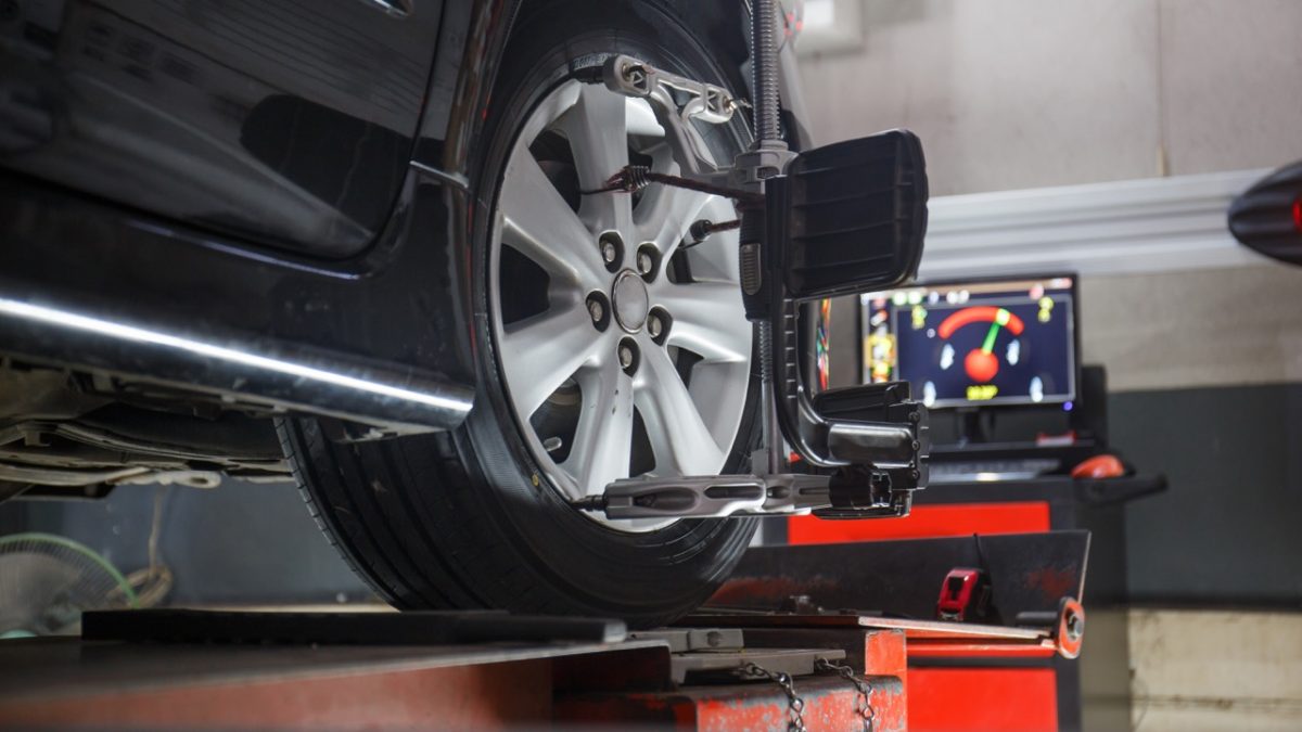 Wheel Alignment and Balancing Are They The Same Thing? Master Autotech
