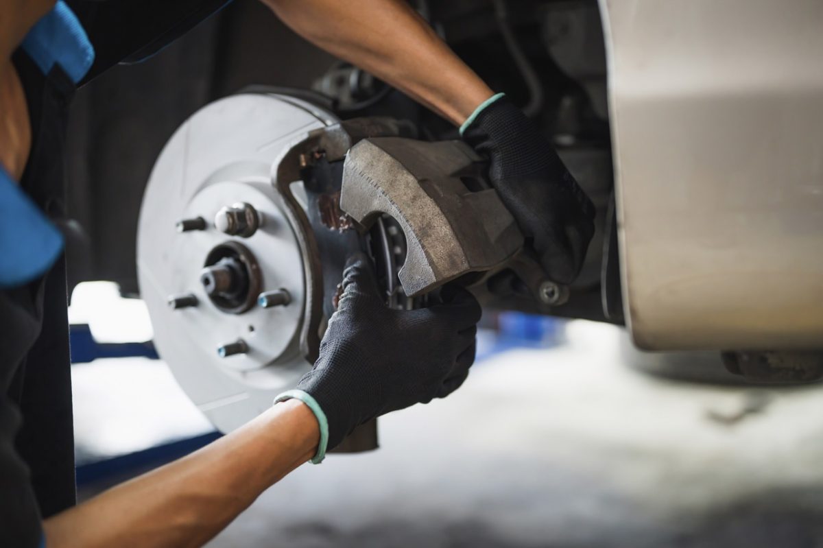 How Long Do Your Car's Brake Rotors Last? Master Autotech
